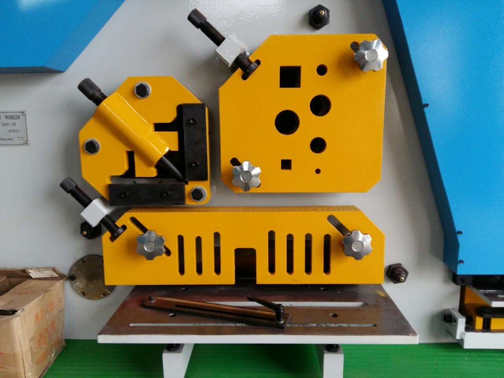 110 Ton Metal Sheet Press Corner Cutting Hydraulic Ironworker Machine 110-тонный пресс для листового металла для резки углов гидравлический станок Ironworker