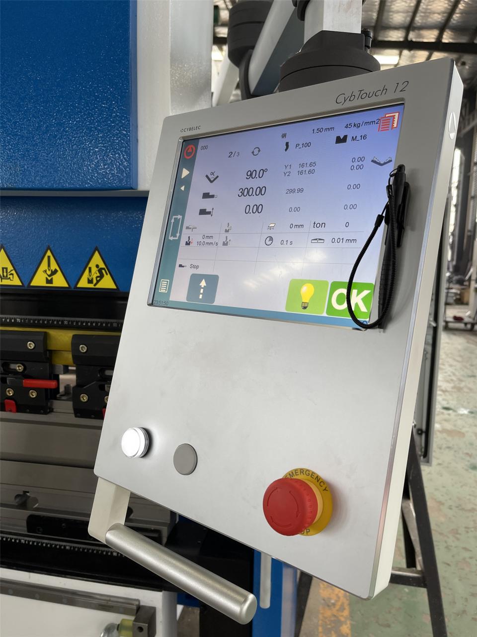 160t-4000 4-осевой гидравлический листогибочный пресс с ЧПУ