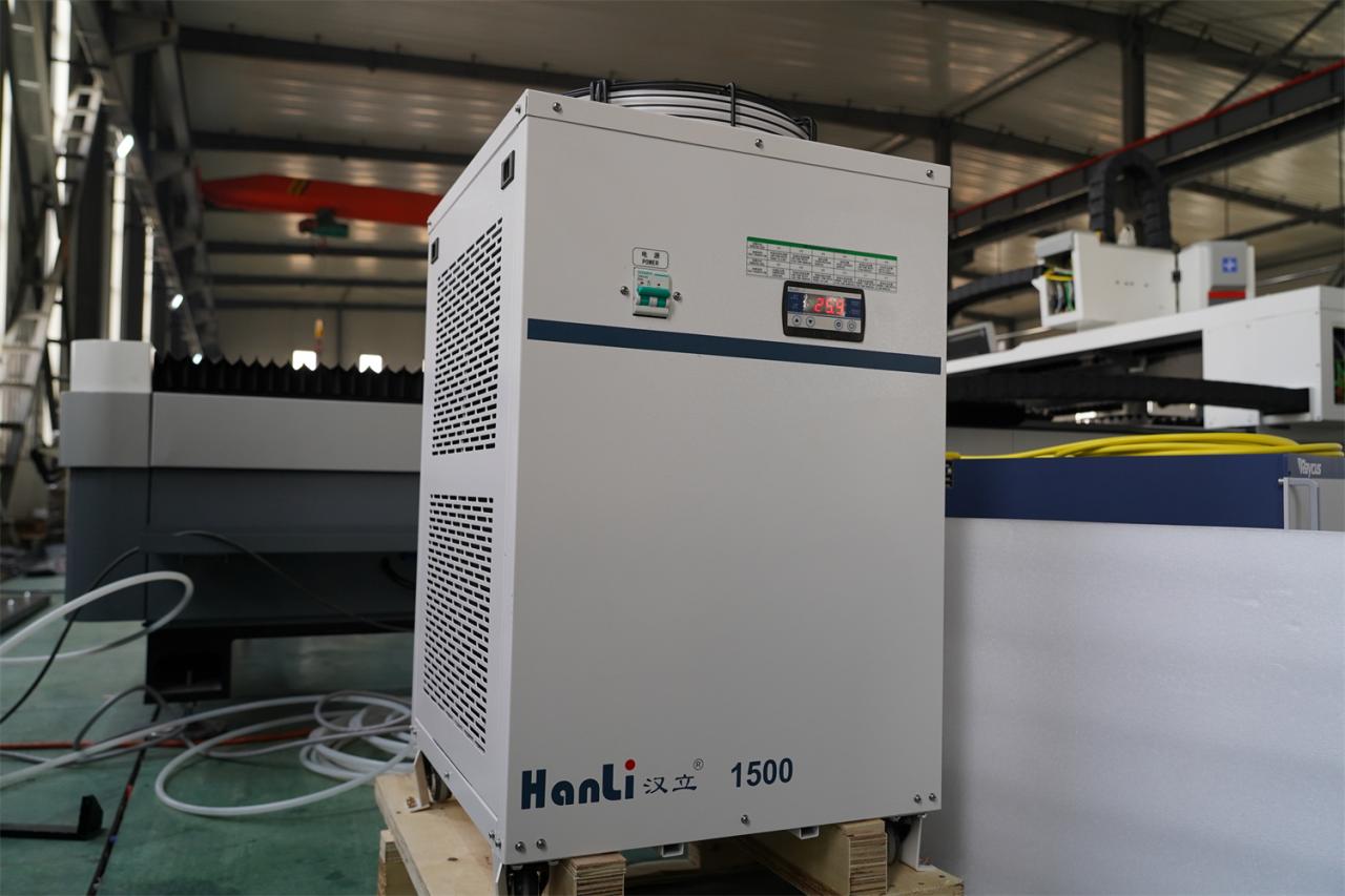 3015 4kw 1kw 2kw 3kw Stainless Steel Cnc Fiber Laser Cutting Machine 3015 4kw 1kw 2kw 3kw станок для лазерной резки с ЧПУ из нержавеющей стали