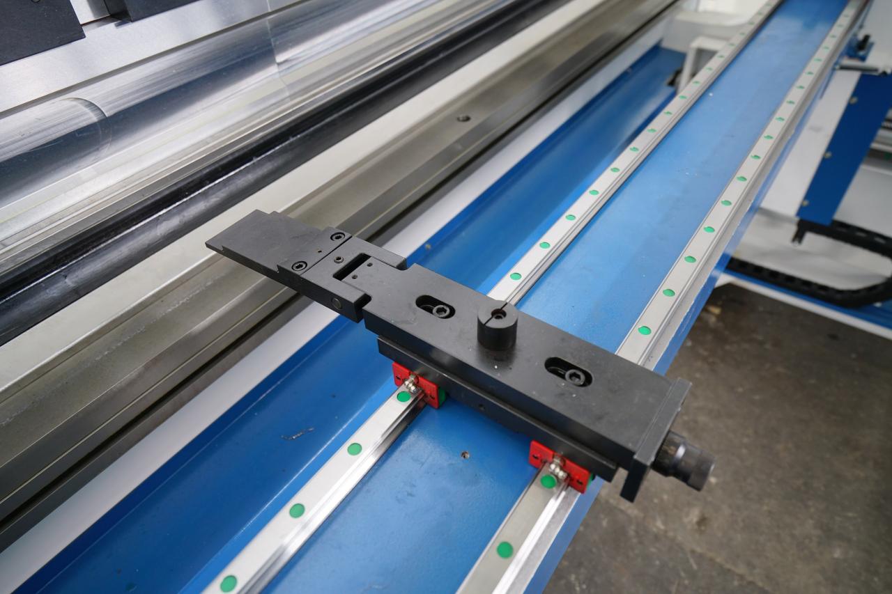 4 Axis Cnc Tandem Press Brake With Delem Da58t 2d Graphical Controller Листогибочный пресс Кнк 4 осей тандемный с графическим регулятором Делем Да58т 2д