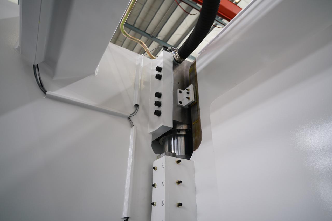 4 Axis Cnc Tandem Press Brake With Delem Da58t 2d Graphical Controller Листогибочный пресс Кнк 4 осей тандемный с графическим регулятором Делем Да58т 2д