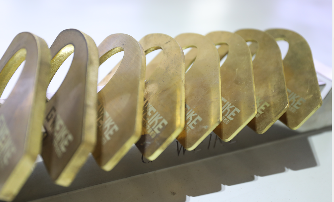 Станок для лазерной резки мощностью 4 кВт