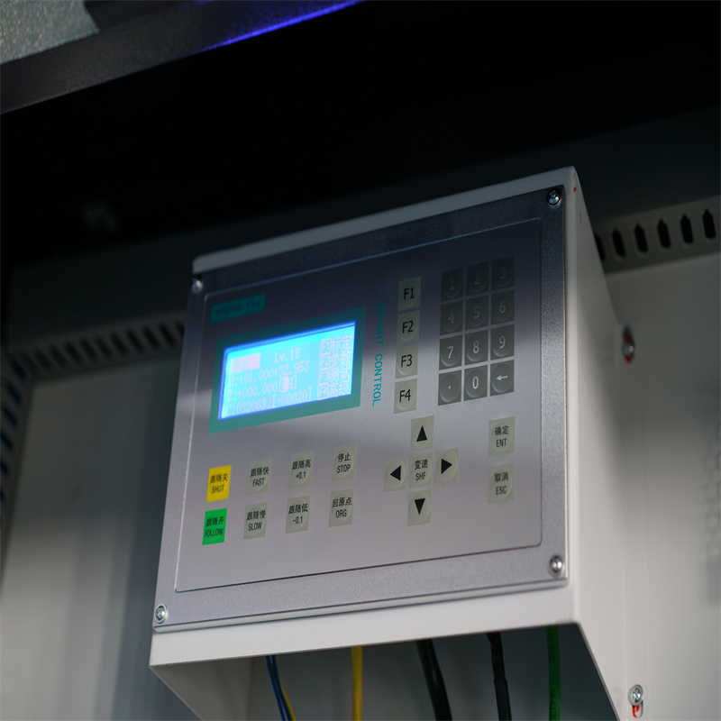 5 мм стальной металлический волоконный станок для лазерной резки листового металла с ЧПУ Цена