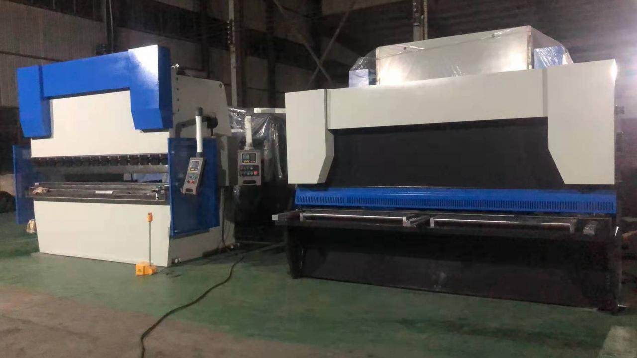 Da53t Cnc System Controller 125t4000 3+1 Axis Cnc Hydraulic Press Brake With Good Quality Da53t Cnc System Controller 125t4000 3 + 1 Axis Cnc Гидравлический листогибочный пресс с хорошим качеством