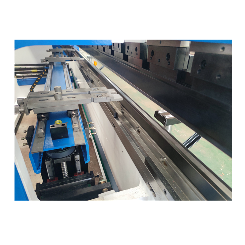 Hydraulic Press Brake Of 130t/3200mm 4+1 Axis Delem Da53t Cnc Press Brake Гидравлический листогибочный пресс 130 т / 3200 мм 4 + 1 оси Delem Da53t Cnc Листогибочный пресс