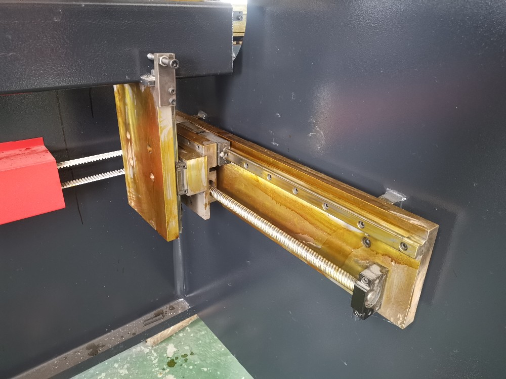 Hydraulic Stainless Steel Wc67y/k-300/6000 Mould Crowning Press Brake Гидравлический листогибочный пресс Wc67y/k-300/6000 из нержавеющей стали