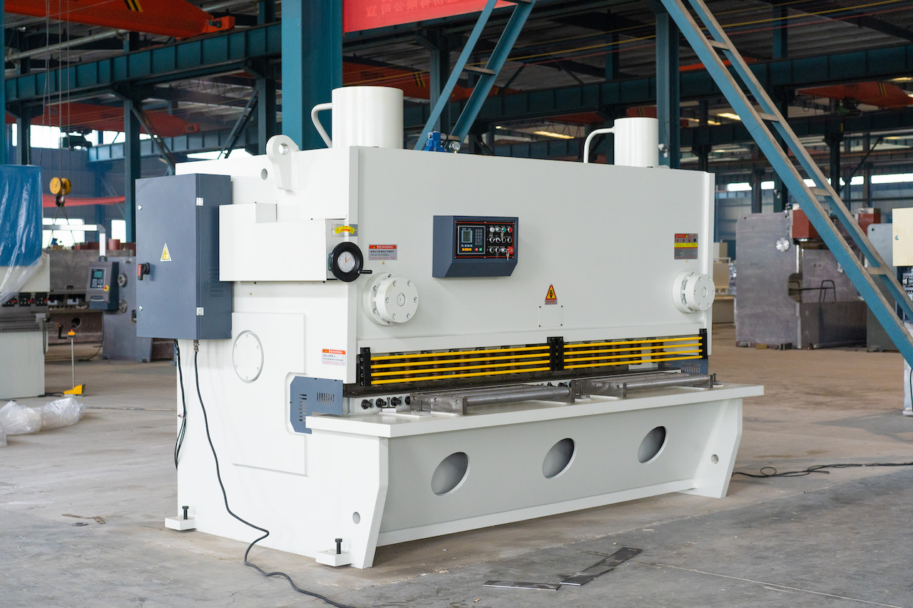 Qc11y 8x3200 Sheet Metal Shearing Machine Steel Plate Hydraulic Shearing Machine Qc11y 8x3200 машина для резки листового металла стальная пластина гидравлическая машина для резки