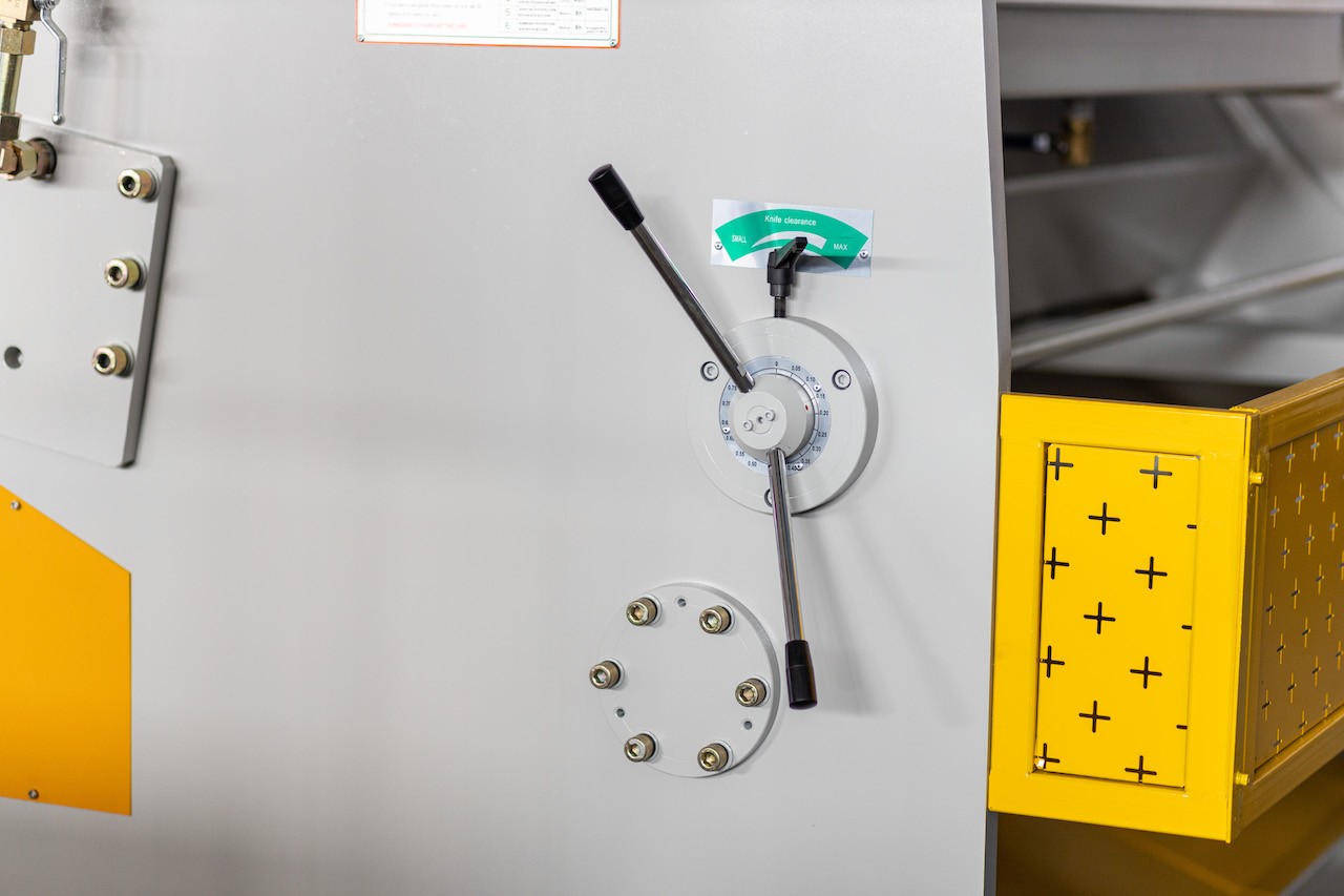 Qc11y 8x3200 машина для резки листового металла стальная пластина гидравлическая машина для резки