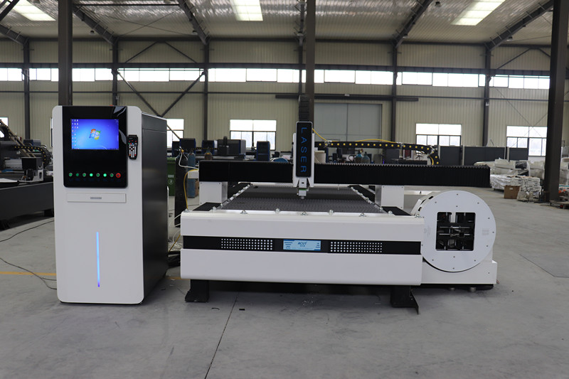 Rotary Cnc Metal Pipe Tube Sheet Laser Cutter 2000w Fiber Laser Cutting Machine Роторный станок для лазерной резки волоконного лазера 2000 Вт с металлической трубой с ЧПУ