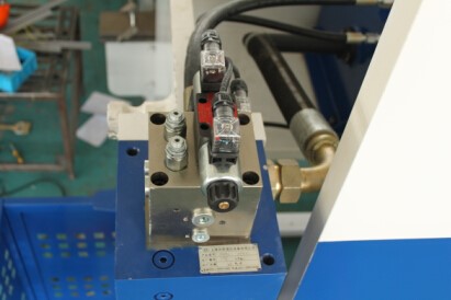 Wc67yk 80 100 160 200 Ton 3200mm E21 Nc Sheet Metal Oil Hydraulic Press Brake Price Wc67yk 80 100 160 200 тонн 3200 мм E21 Nc листовой металл масло гидравлический листогибочный пресс цена